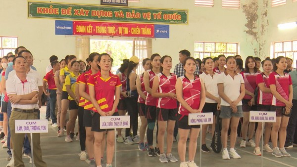 Hội thao chào mừng kỷ niệm 40 năm ngày Nhà giáo Việt Nam ​